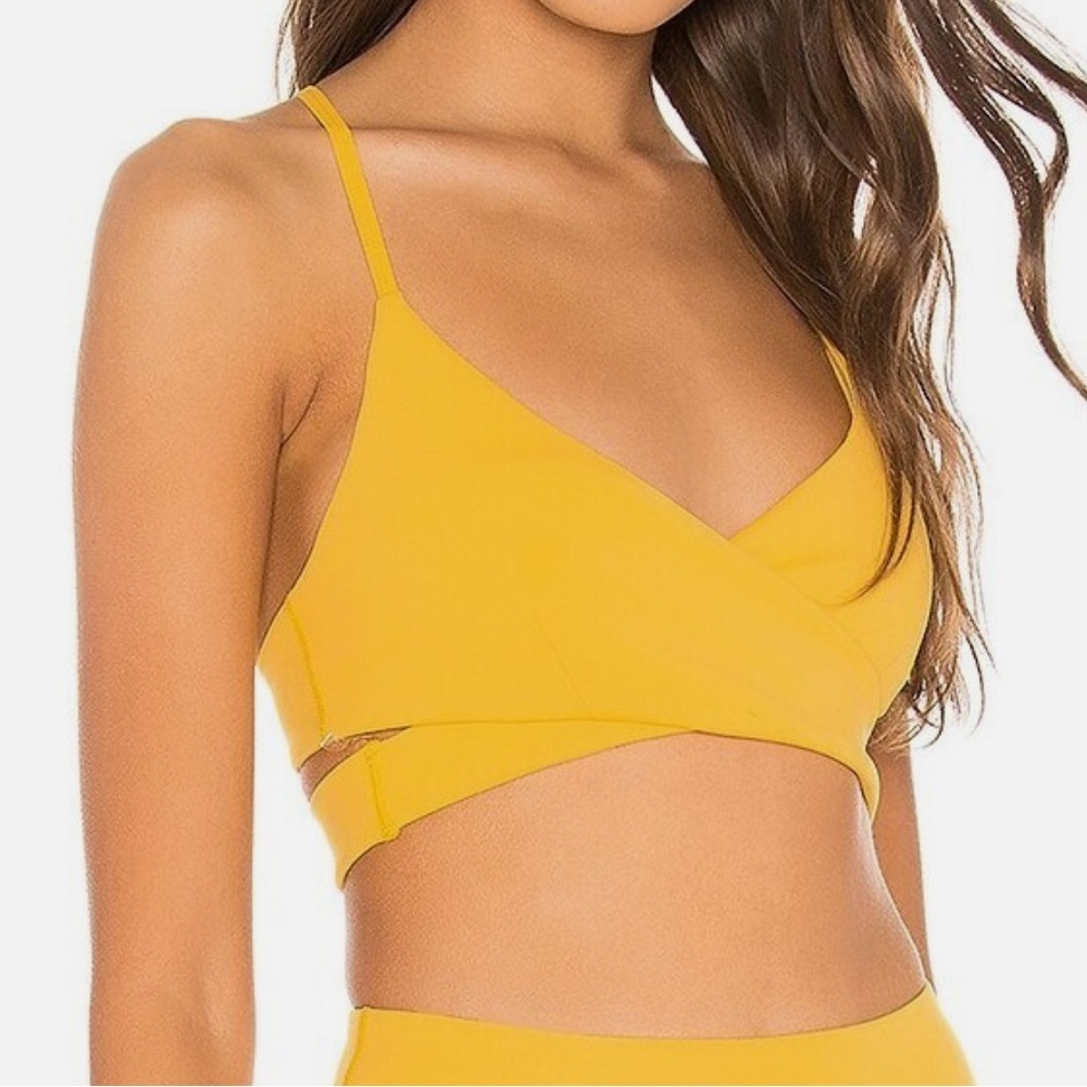 NWOT: FULL SET! Lovewave X REVOLVE Strappy Sports Bra and Leggings Set XXS⭐️💛 - Picture 4 of 11